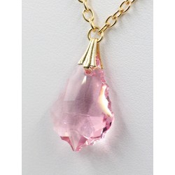 Collier pendentif cristal baroque rose plaqué or