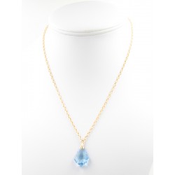Collier pendentif cristal baroque bleu ciel plaqué or