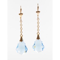 Dormeuse plaqué or cristal bleu ciel baroque 