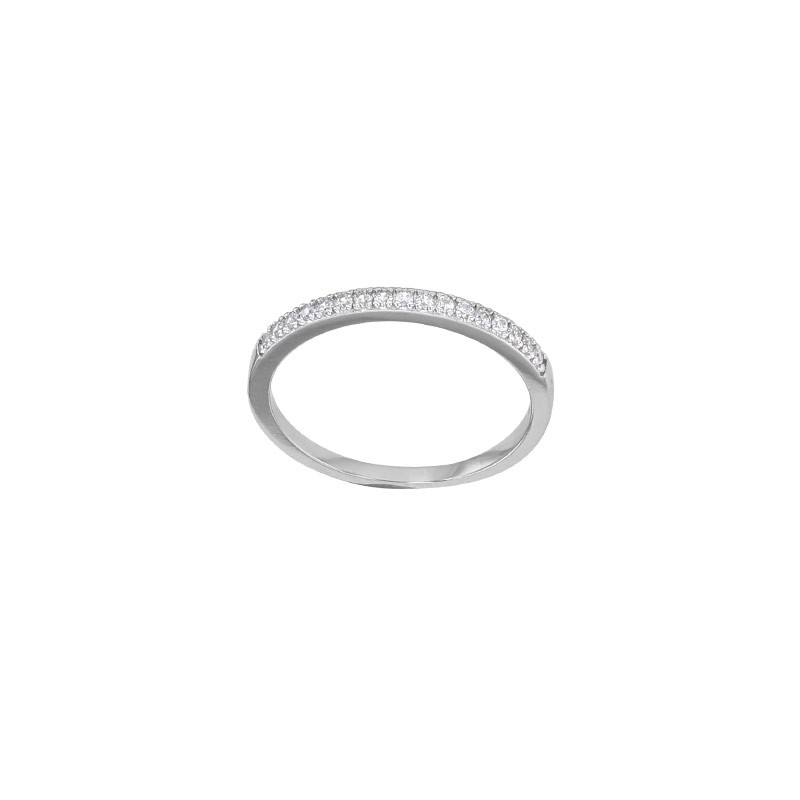 Demi-alliance argent rhodié ornée d'oxydes de zirconium Demi-alliance argent rhodié ornée d'oxydes de zirconium
