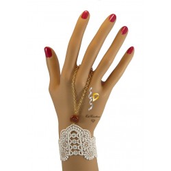 Chaine de main Plaqué Or coeur sable Or Dentelle Strass Blanche